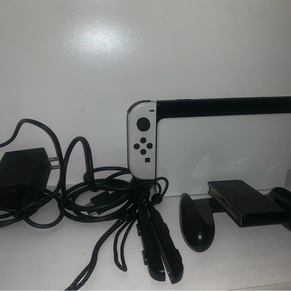 Nintendo Switch OLED game console (everything included)